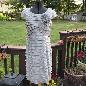 Adrianna Papell Evening dress